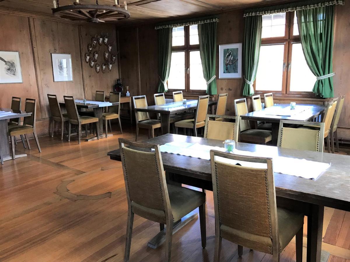 Gasthaus Zum Goldenen Kreuz Rafz Exterior photo